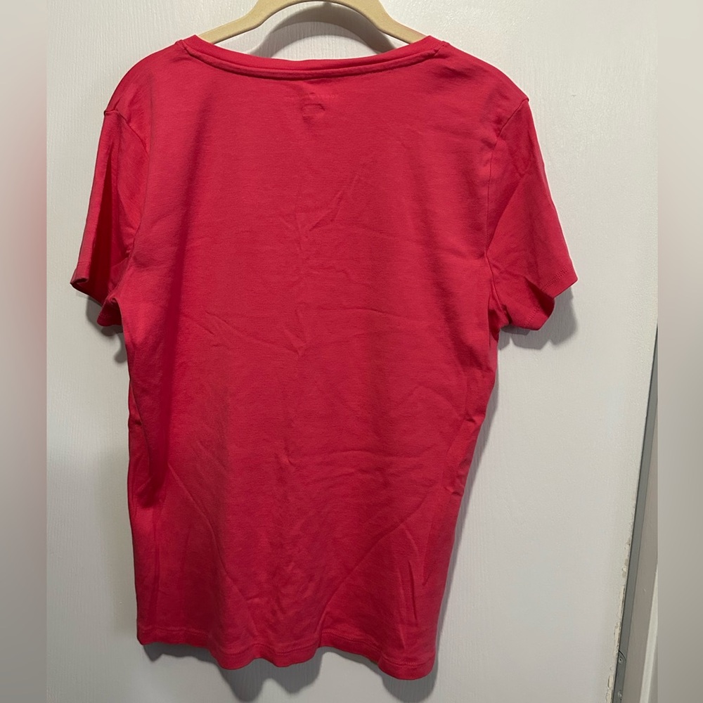 Tommy Hilfiger Women's Red V-Neck Tee - Picture 5 of 5